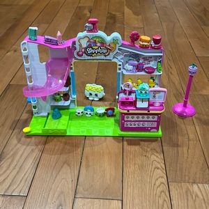 Shopkins Store